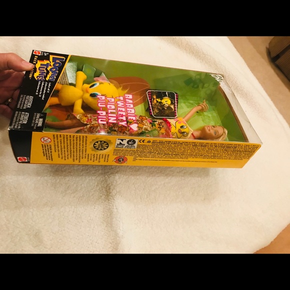 2003 NIB Barbie Tweety Piolin Piu-piu Barbie Doll - Picture 3 of 6